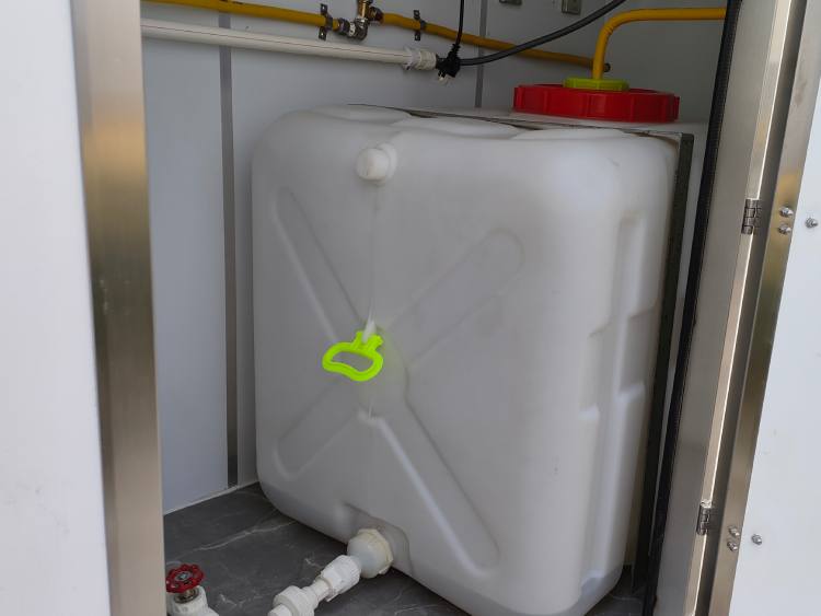 Clean-Water-Tank Clean-Water-Tank